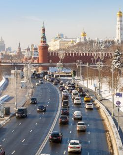 Москва Москворецкая набережная.jpg